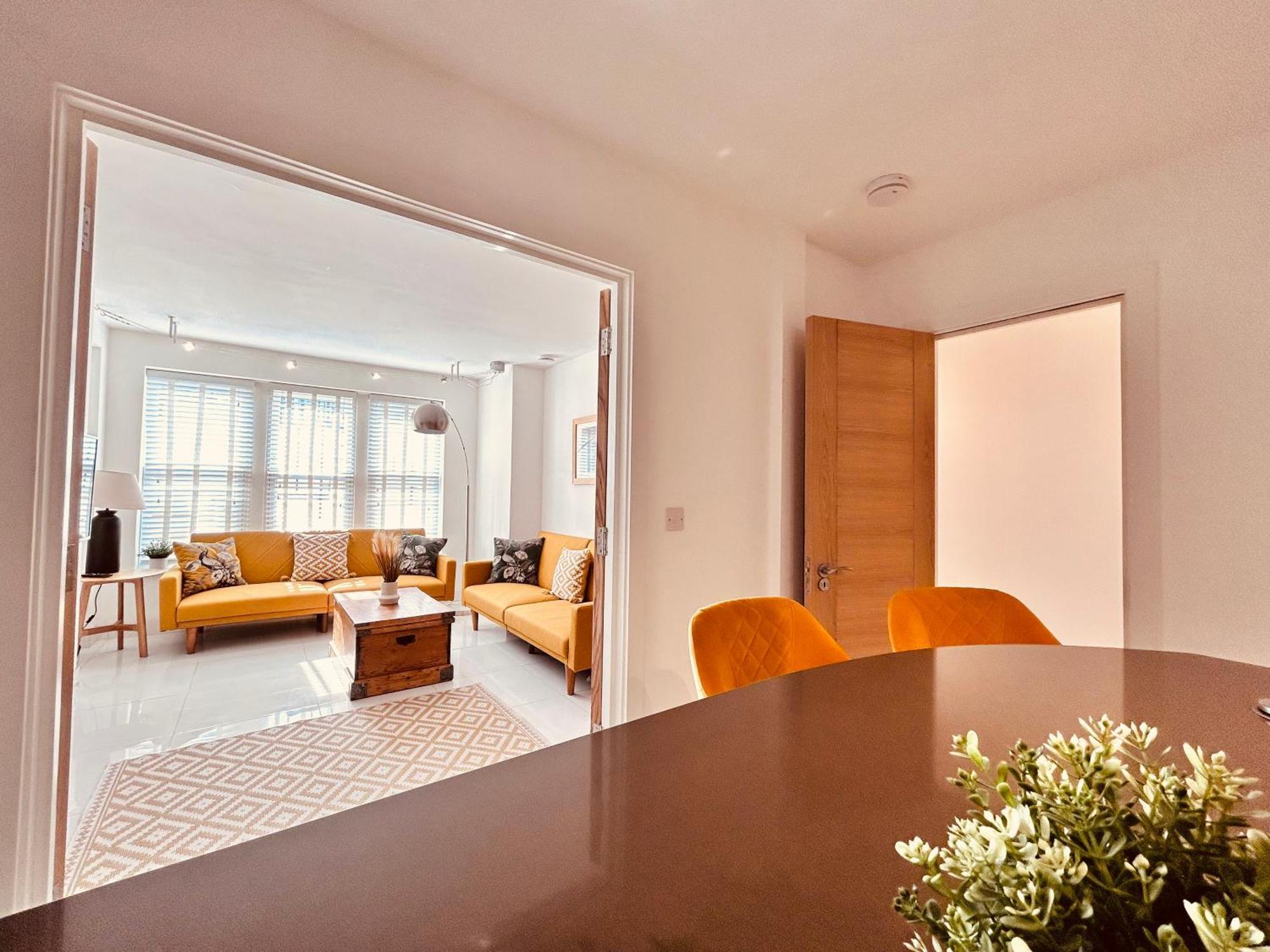 Stunning Spacious B.Apt. Slps.4 London Exteriör bild
