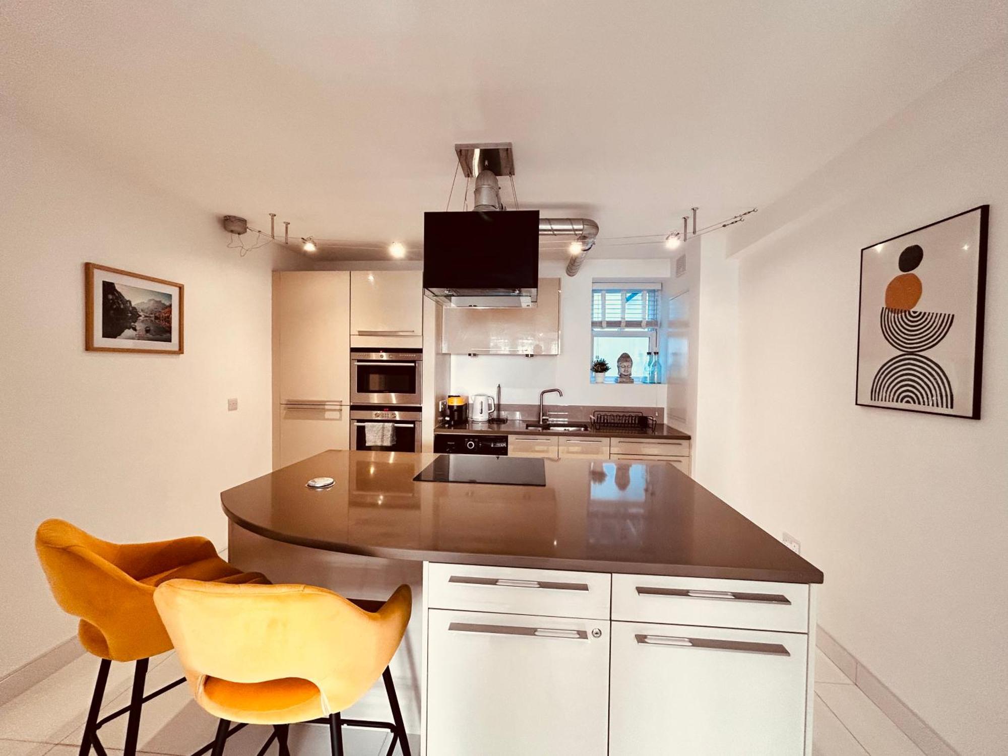 Stunning Spacious B.Apt. Slps.4 London Exteriör bild