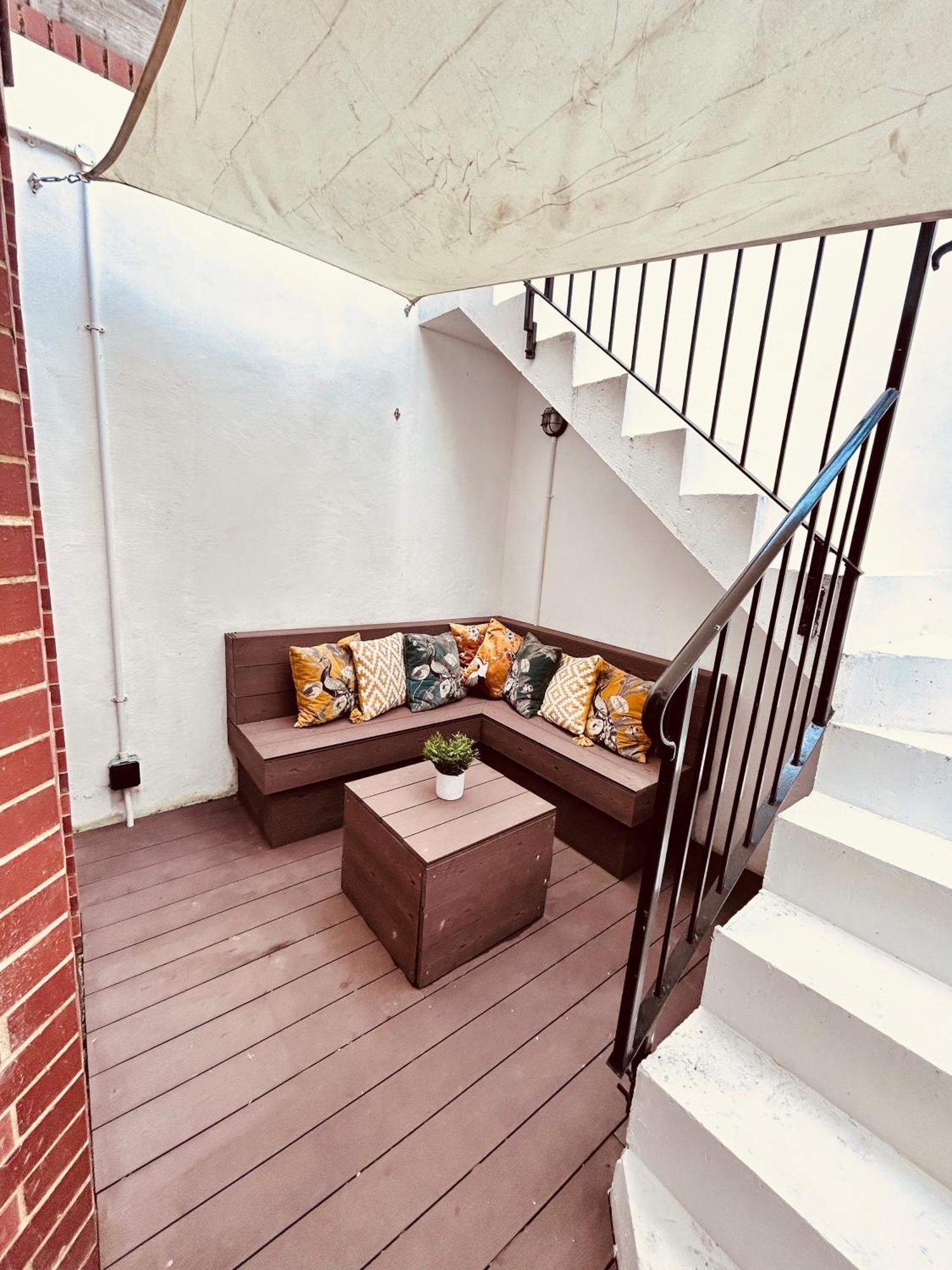 Stunning Spacious B.Apt. Slps.4 London Exteriör bild