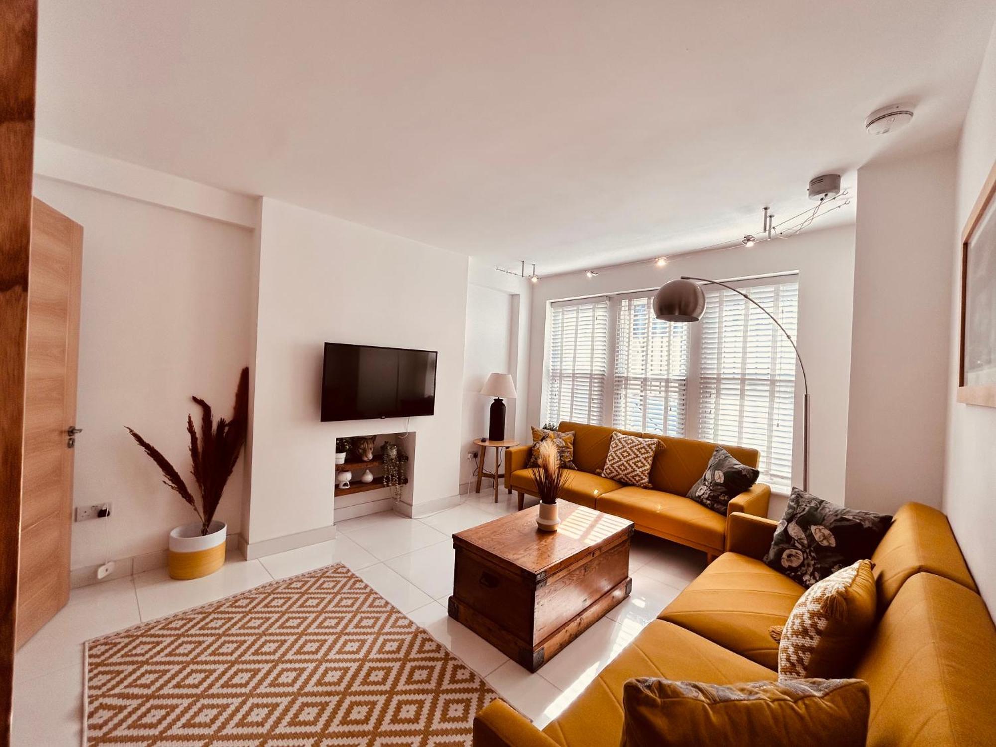 Stunning Spacious B.Apt. Slps.4 London Exteriör bild