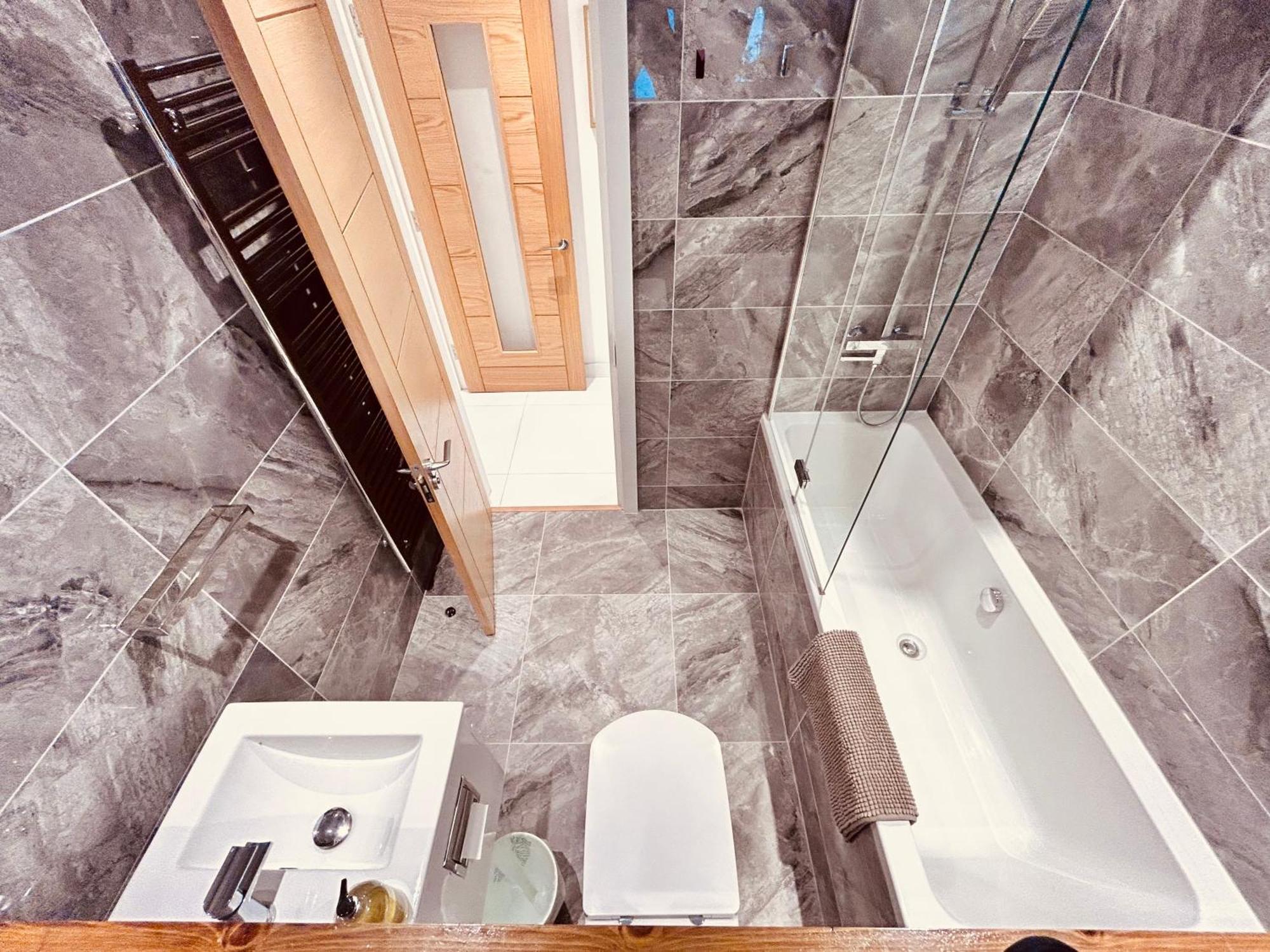 Stunning Spacious B.Apt. Slps.4 London Exteriör bild